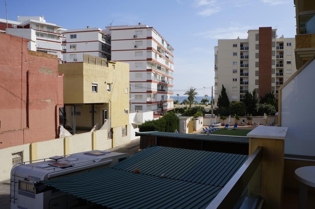 Apartamentos Proamar Torre Del Mar Kültér fotó